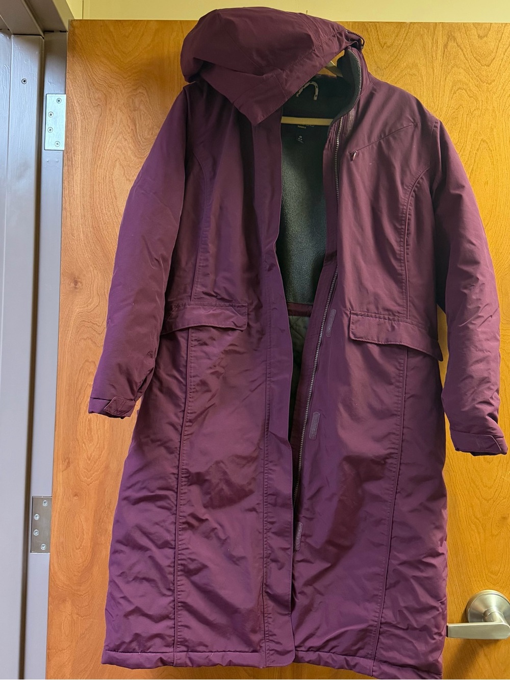 Lands' End Squall Waterproof Insulated Winter Stadium Coat Women’s Medium 10-12